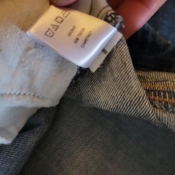 NEW LOFT Ann Taylor 'Curvy Skinny' Distressed Medium Blue Jean - Picture 13 of 13